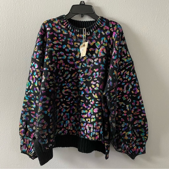 AndTheWhy Los Angeles Graphic Leopard Sweater - Picture 1 of 7